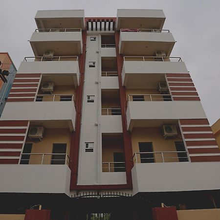 Oyo 17276 The Maple Tree Hotels Bhubaneswar Exterior photo